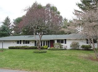 71 Joseph Rd, Framingham, MA 01701