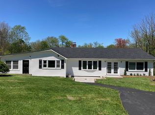 21 Van Vlack Rd, Hopewell Junction, NY 12533