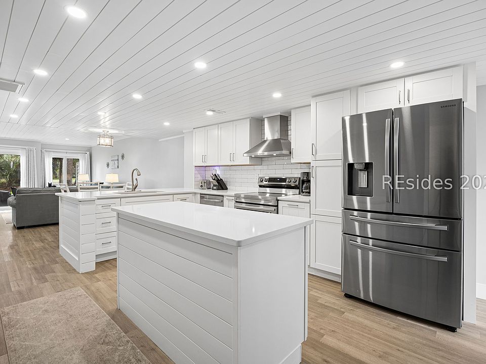 1st image of 113 Shipyard Dr APT 140