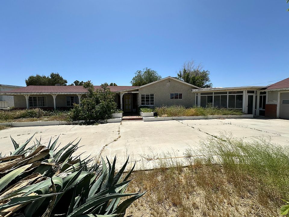 1st image of 4566 E Avenue J