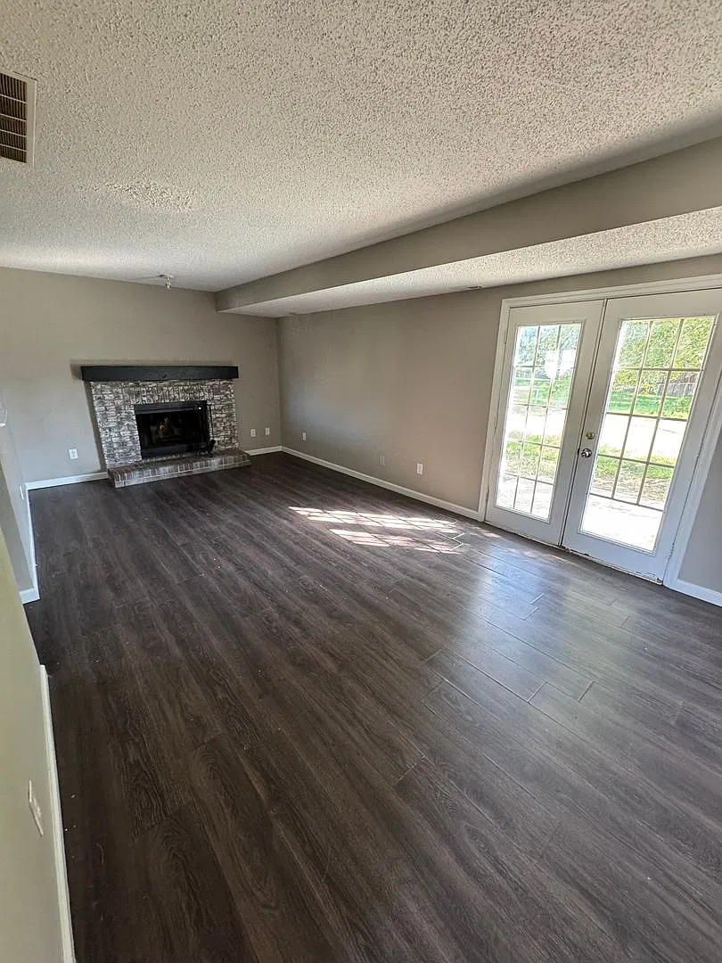 726 Aurora Knoll Lane — Photo 2