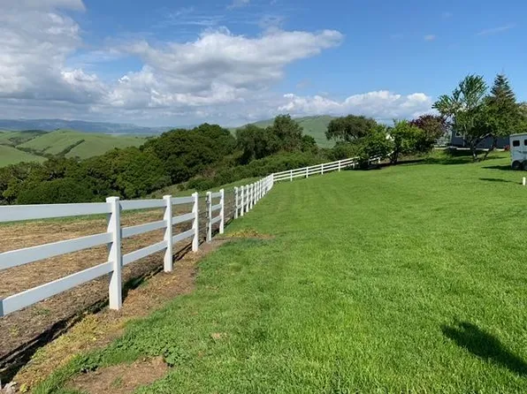 1537 School Rd, San Juan Bautista, CA 95045