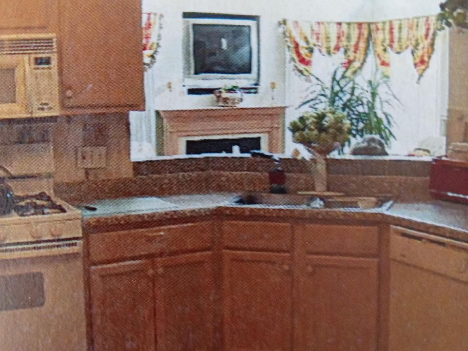 2nd image of 8047 Sierra Woods Ln