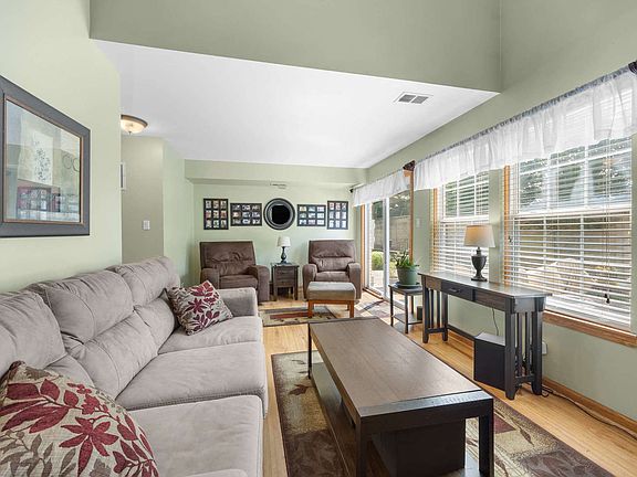 5th image of 7303 White Ash Dr #7303