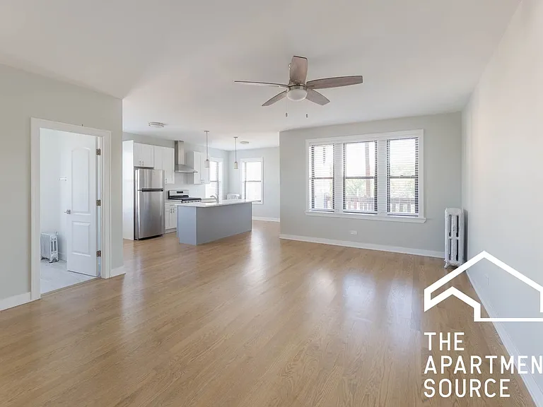 3912 N Keeler Ave #3 — Photo 3