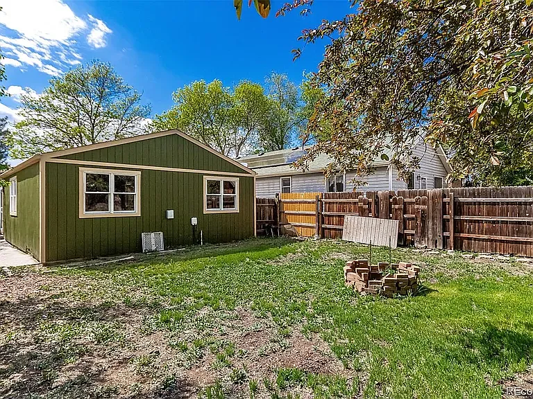 1248 Meadow St — Photo 22