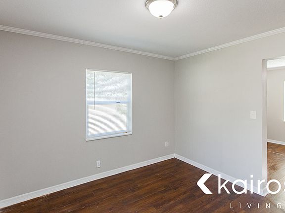 5th image of 1112 Timberlane Trl