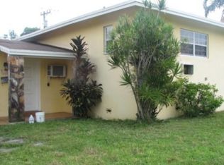 1201 NE 204th Ter, Miami, FL 33179