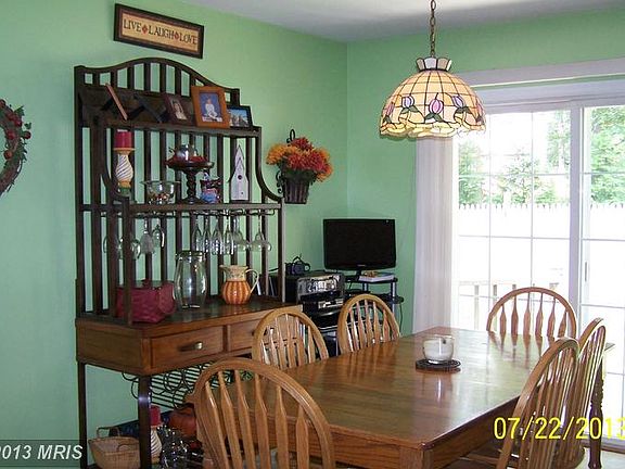 3rd image of 26086 Sycamore Dr