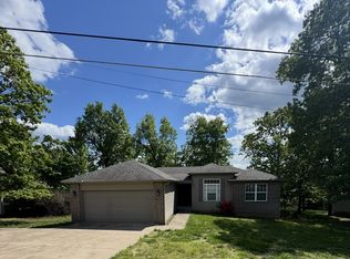 542 Stone Rd, Kimberling City, MO 65686