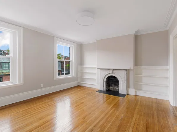 100 Charles St, Boston, MA 02114