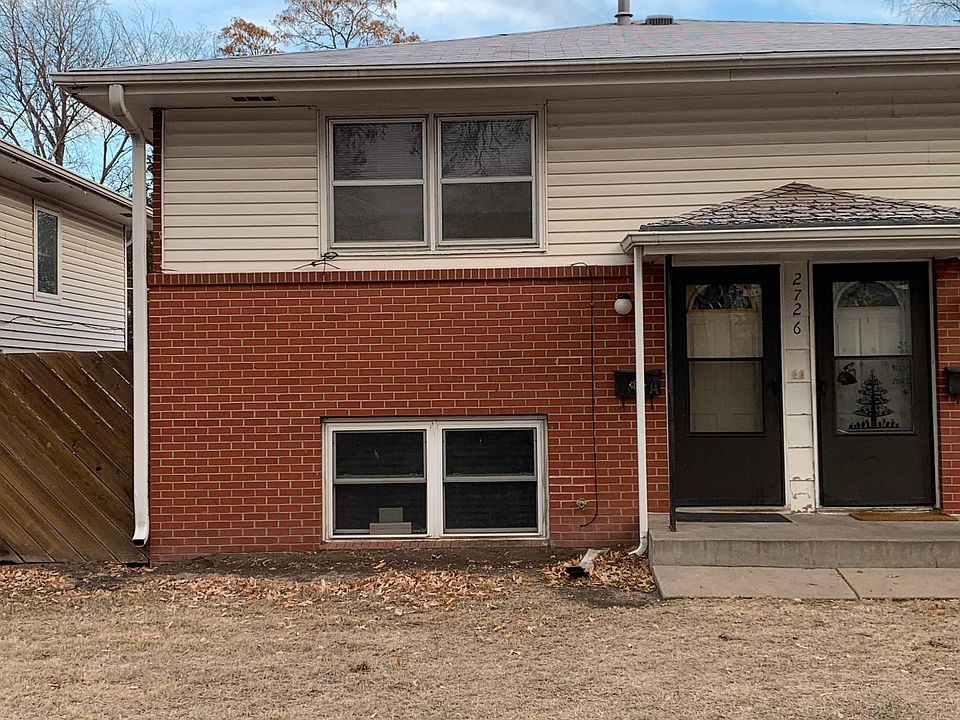 2726 E St #A (Upper Level)
Left Door