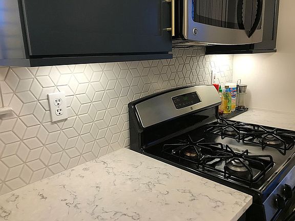Quartz countertop