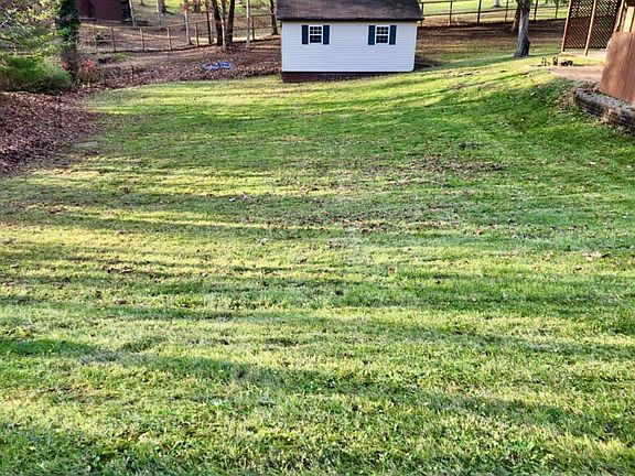 5th image of 605 Northlake Dr