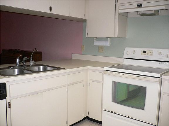3rd image of 4524 Cedarwood Village Dr