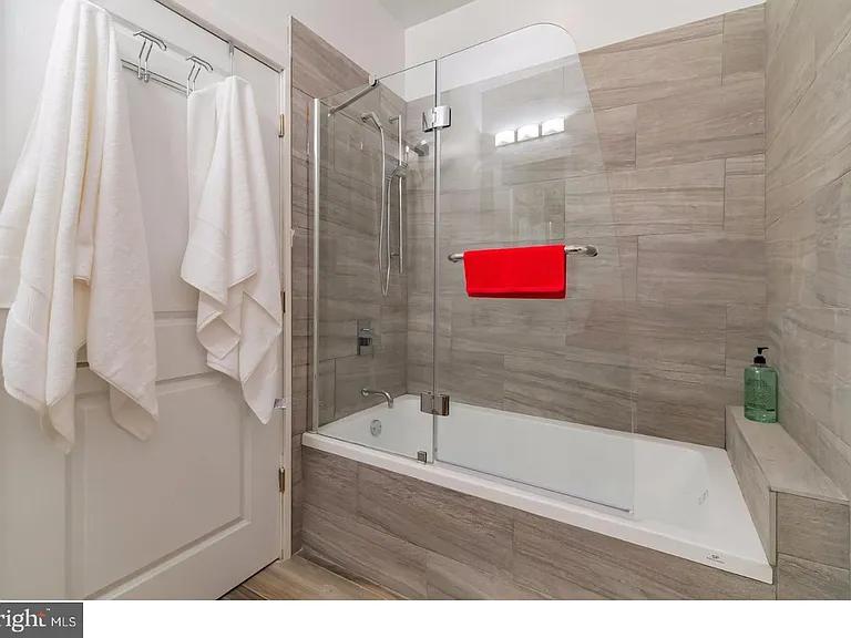 1701 South St #2 — Photo 8