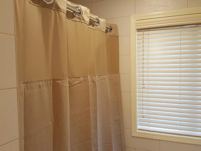 1975 Wilson Ave #4 — Photo 18