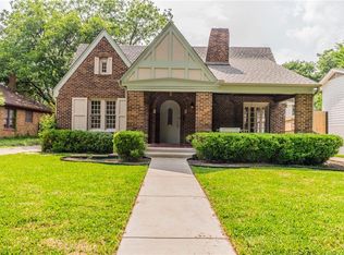 2710 Greene Ave, Fort Worth, TX 76109