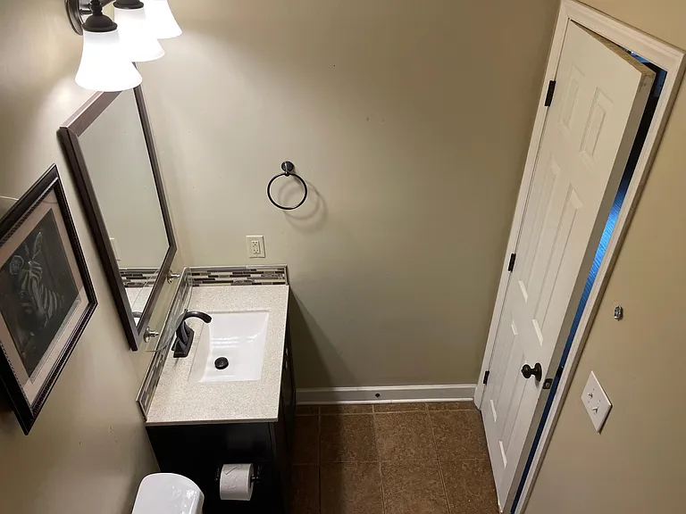Main bathroom
