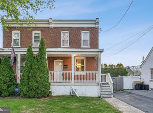 153 Maple Ave, Holmes, PA 19043