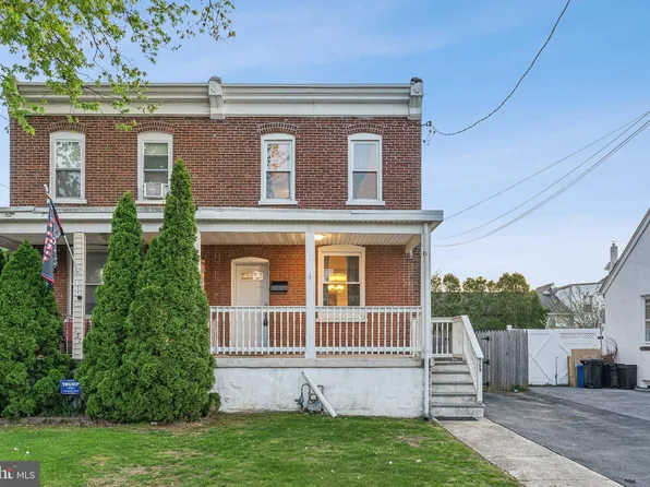 153 Maple Ave, Holmes, PA 19043