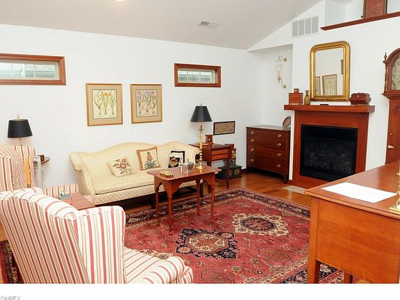 2nd image of 1519 Clairmont Ave