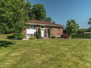 7 Foley Dr, North Reading, MA 01864