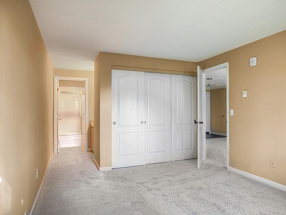 5th image of 1007 156th Ave NE Unit B210