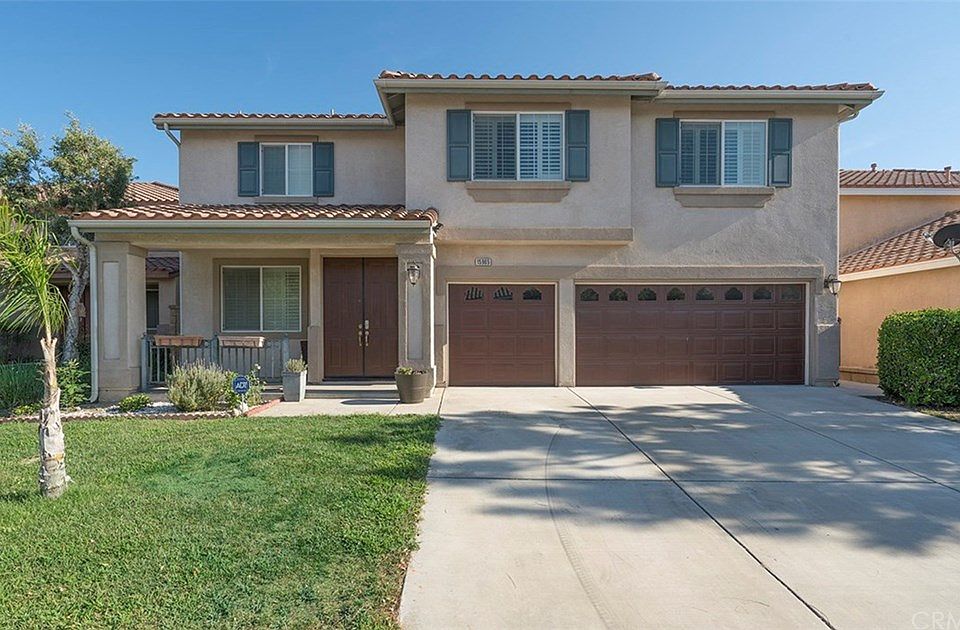 1st image of 15965 Oyster Bay Ln