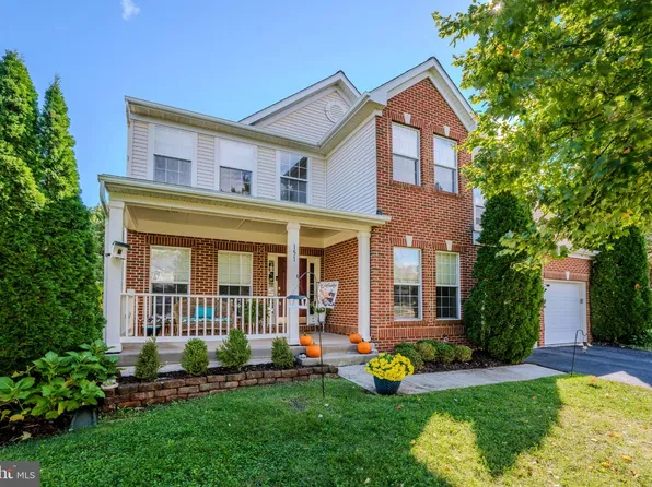 151 Alpine Dr SE, Leesburg, VA 20175