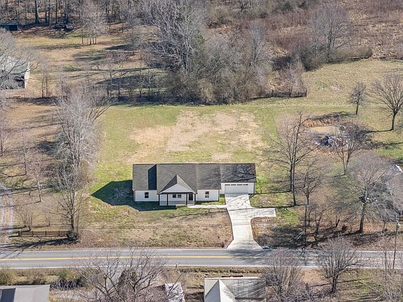 2nd image of 254 Flintville Rd