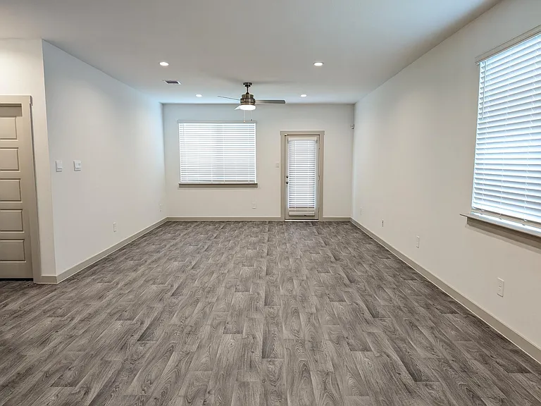 12808 Tokenhouse Ln — Photo 4