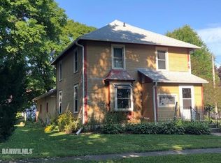 326 Plummer Ave, Chadwick, IL 61014