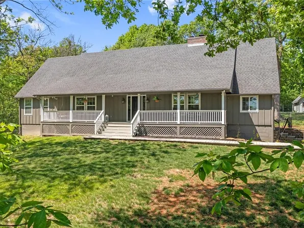 31220 Southfork Dr, Drexel, MO 64742