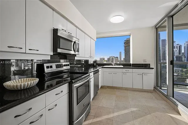 1541 Brickell Ave #A2102 — Photo 18