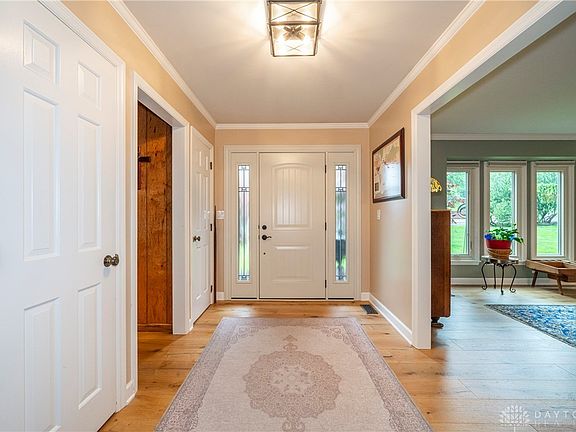 2nd image of 849 Barth Ln