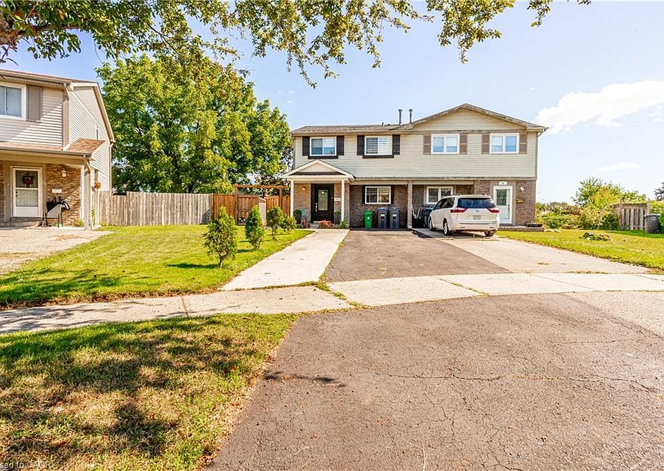 1st image of 52 Charters Rd