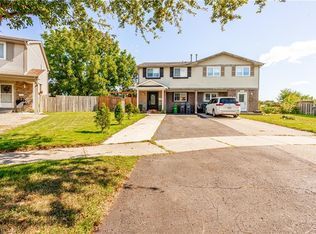 52 Charters Rd, Brampton, ON L6V 2S5