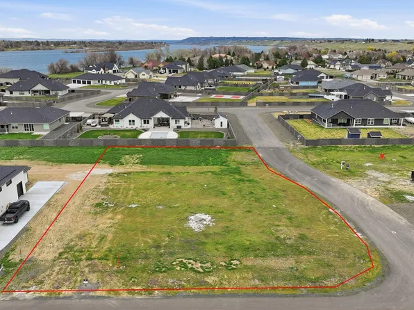 12705 Rock Creek Dr, Pasco, WA 99301