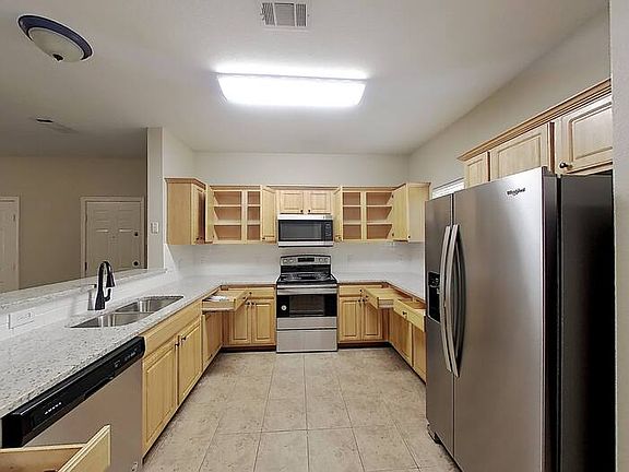 4th image of 2238 Turf Club Dr