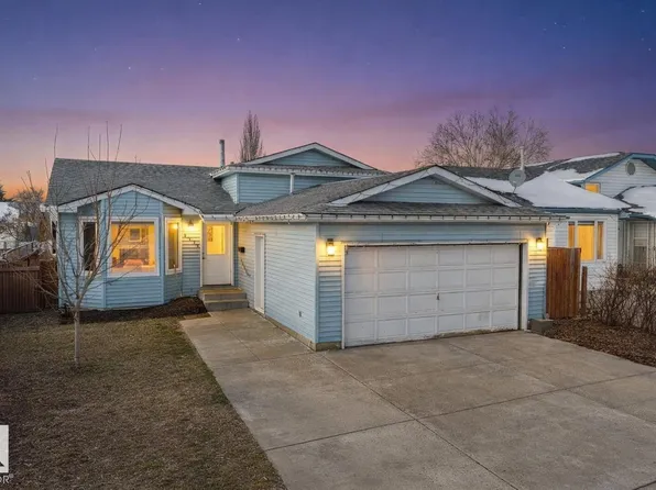 2516 42nd St NW, Edmonton, AB T6L 4M8