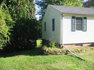 7 Sweetbrier Rd, East Granby, CT 06026