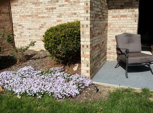 543 Davis Rd, Cincinnati, OH 45255