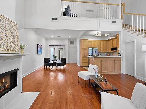 4th image of 9313 Loblolly Ct