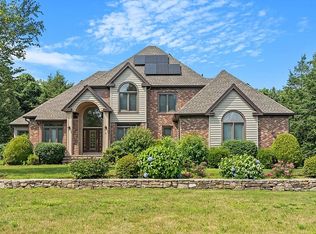 18 Stillmeadow Way, Framingham, MA 01701