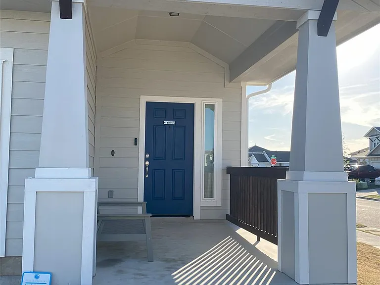 211 Living Reef Dr — Photo 3