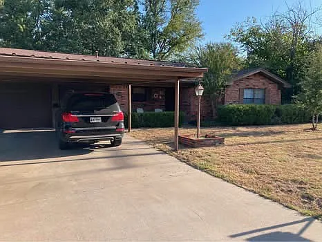 4 bed, 1520 sqft, $1,800 — Photo 2