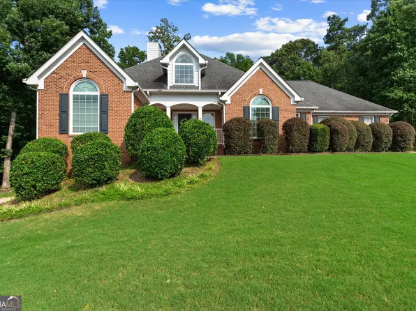 1104 Megan Farms Dr, Lawrenceville, GA 30045