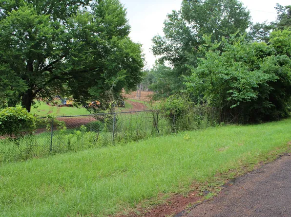 4 County Road 4118, Jacksonville, TX 75766