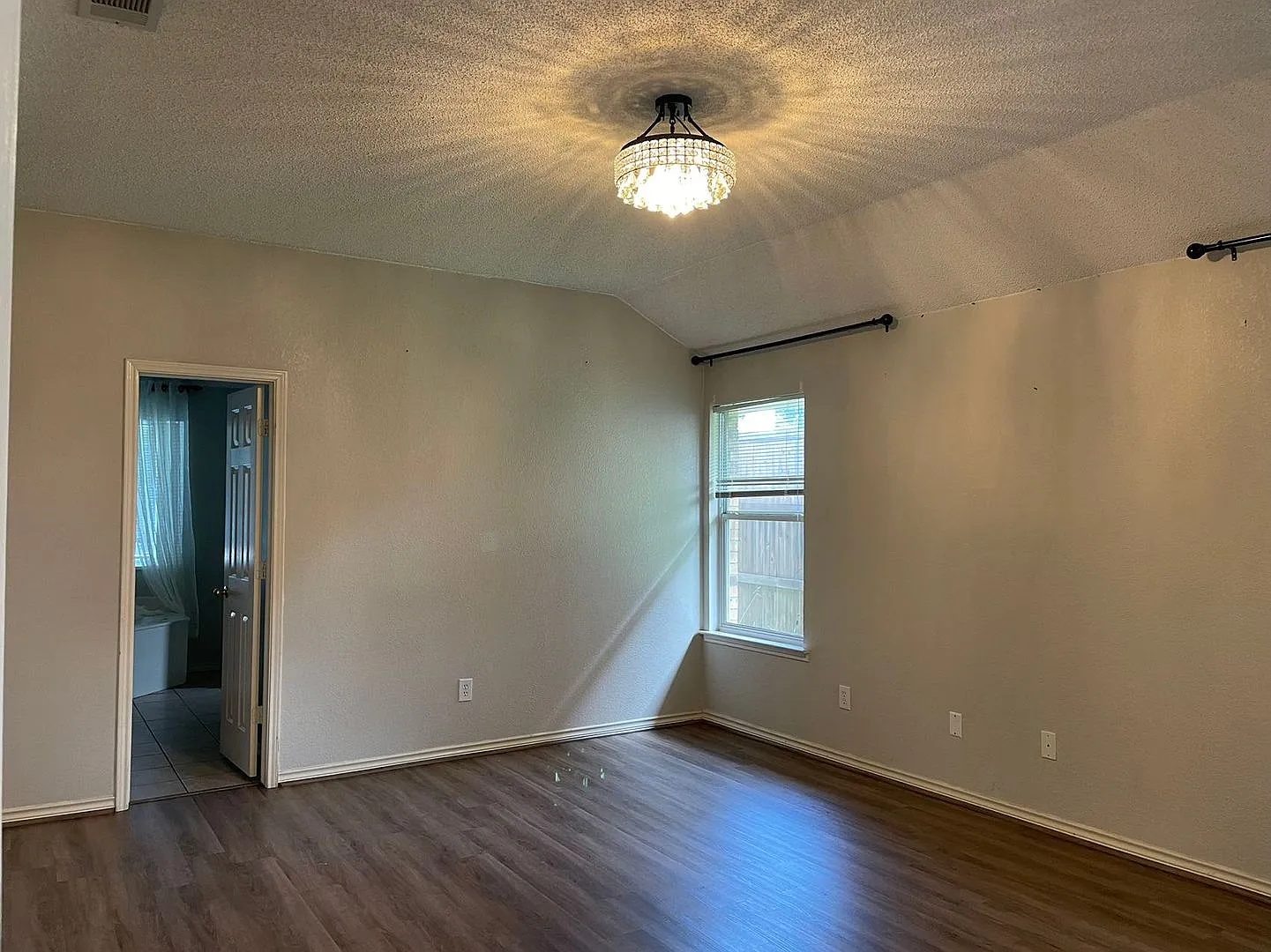 3 Bedroom 2 bath home in Allen, TX! — Photo 4